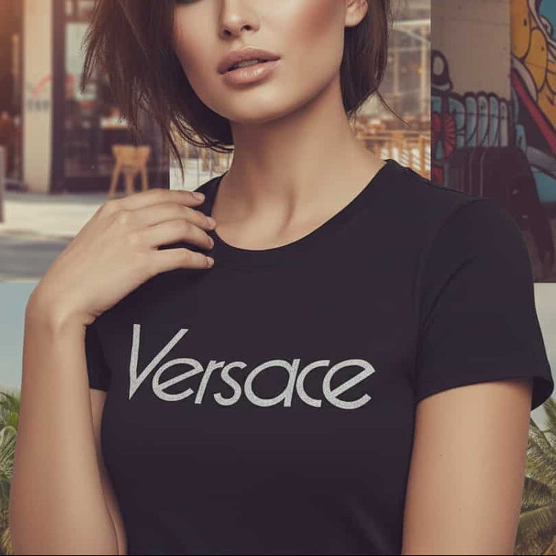 Тениска със сребърен принт VS16