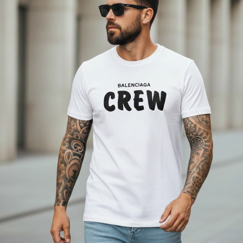 Бяла мъжка тениска с черен надпис Balenciaga Crew на гърдите