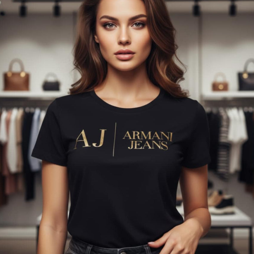 Тениска със златен принт AR12