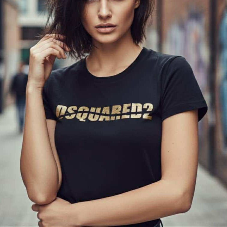 Тениска със златен принт DSQ15