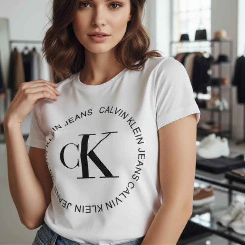 Тениска с принт CK4022 - FashionVibe