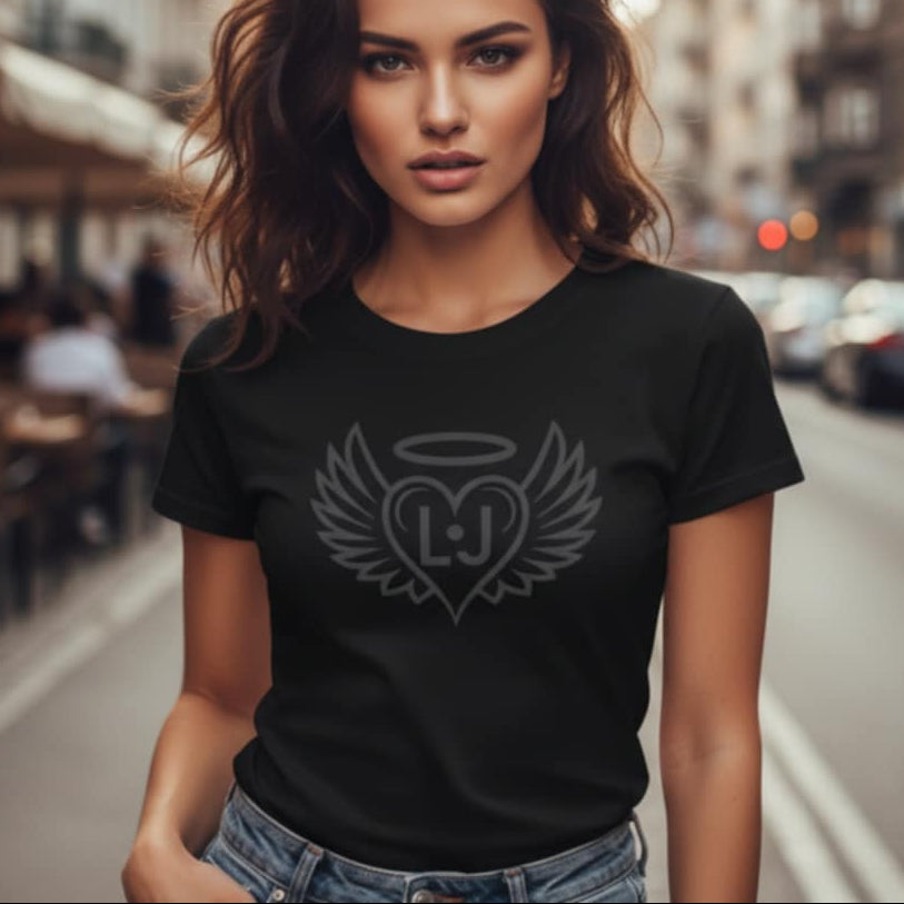 Тениска с черен велурен принт LJ3032 - FashionVibe